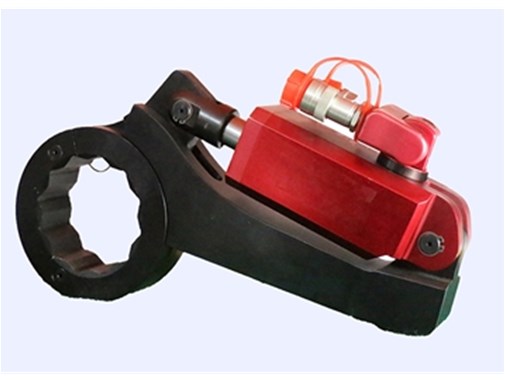 如何讓液壓機械驅(qū)動扳手進行設(shè)定所需要的扭矩